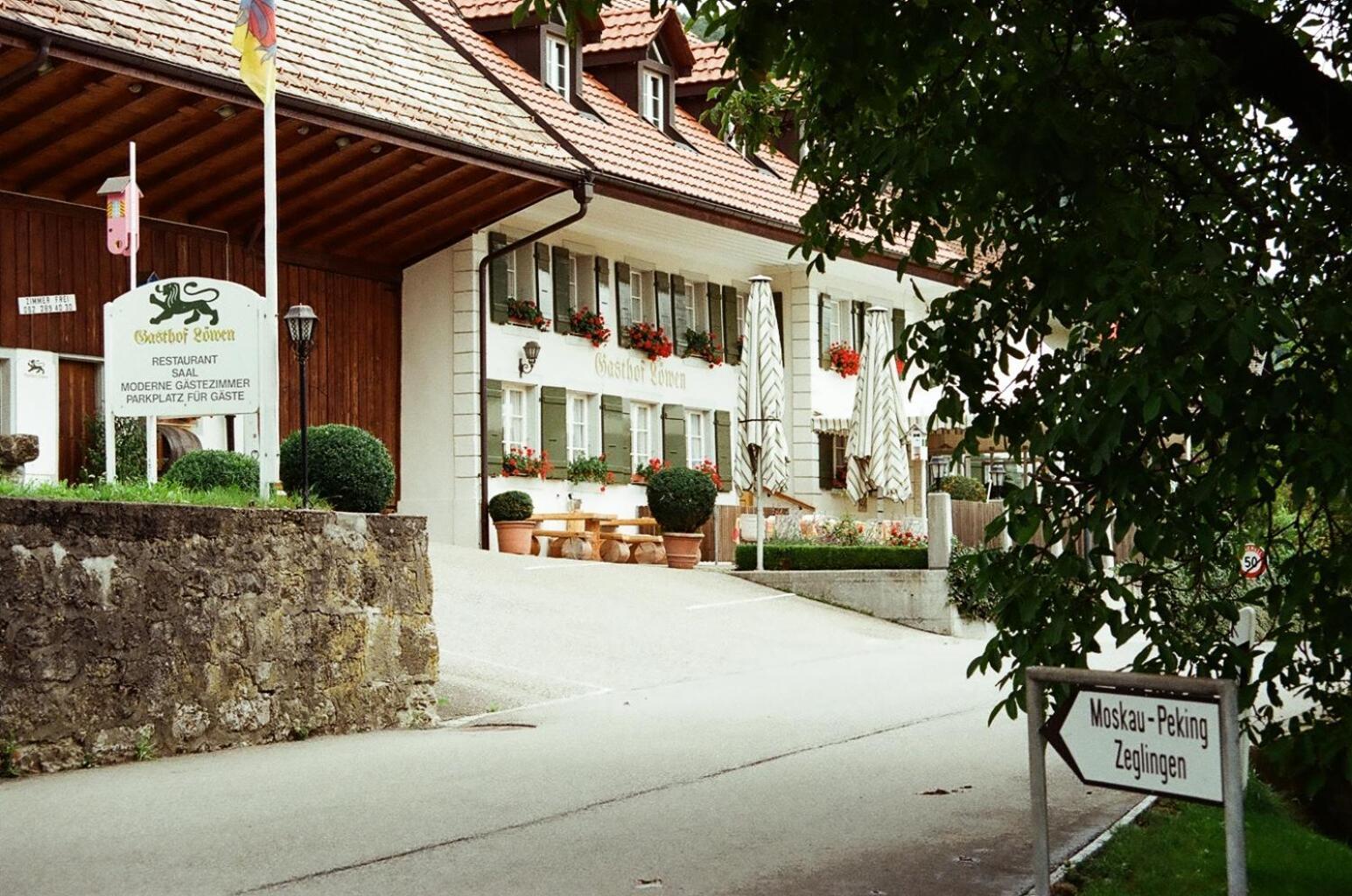 Gasthof Loewen Wisen ภายนอก รูปภาพ