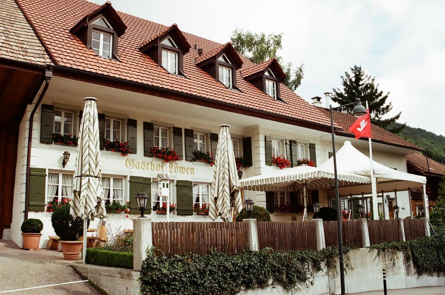 Gasthof Loewen Wisen ภายนอก รูปภาพ